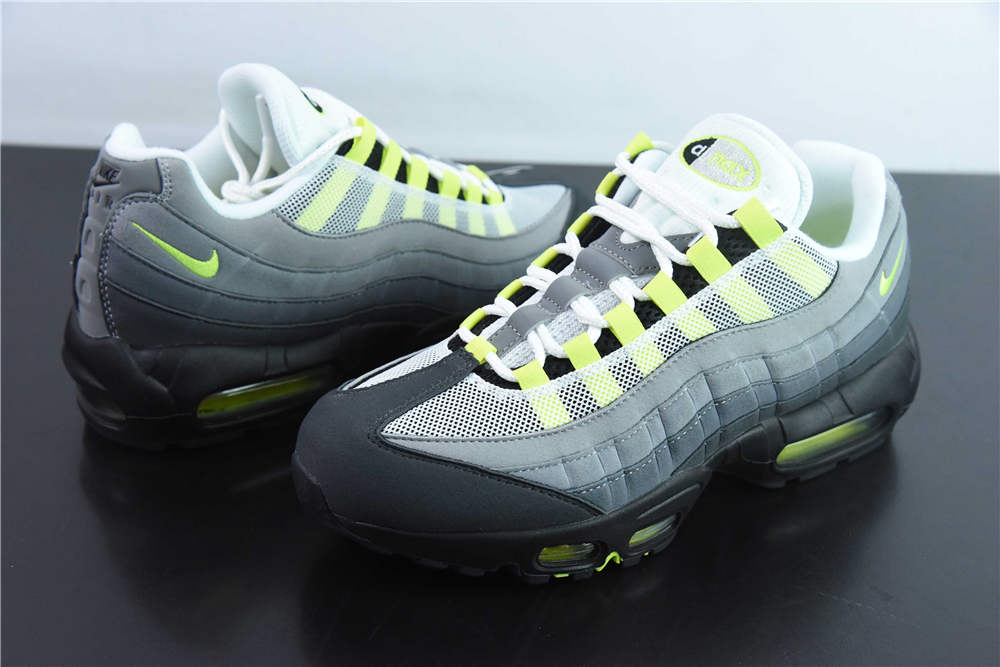 Nike Air Max 95 Patch OG Neon