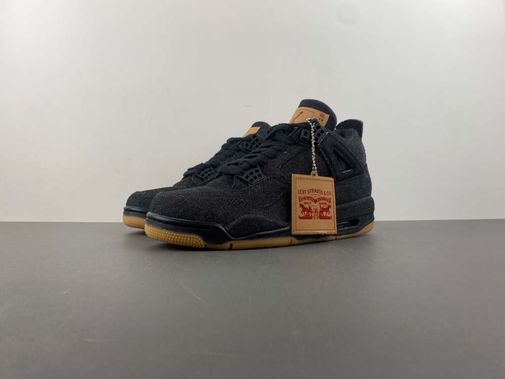 Jordan 4 Retro Levi's Black