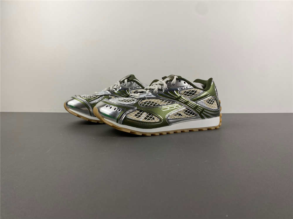 Bottega Veneta Orbit Sneaker Mud White